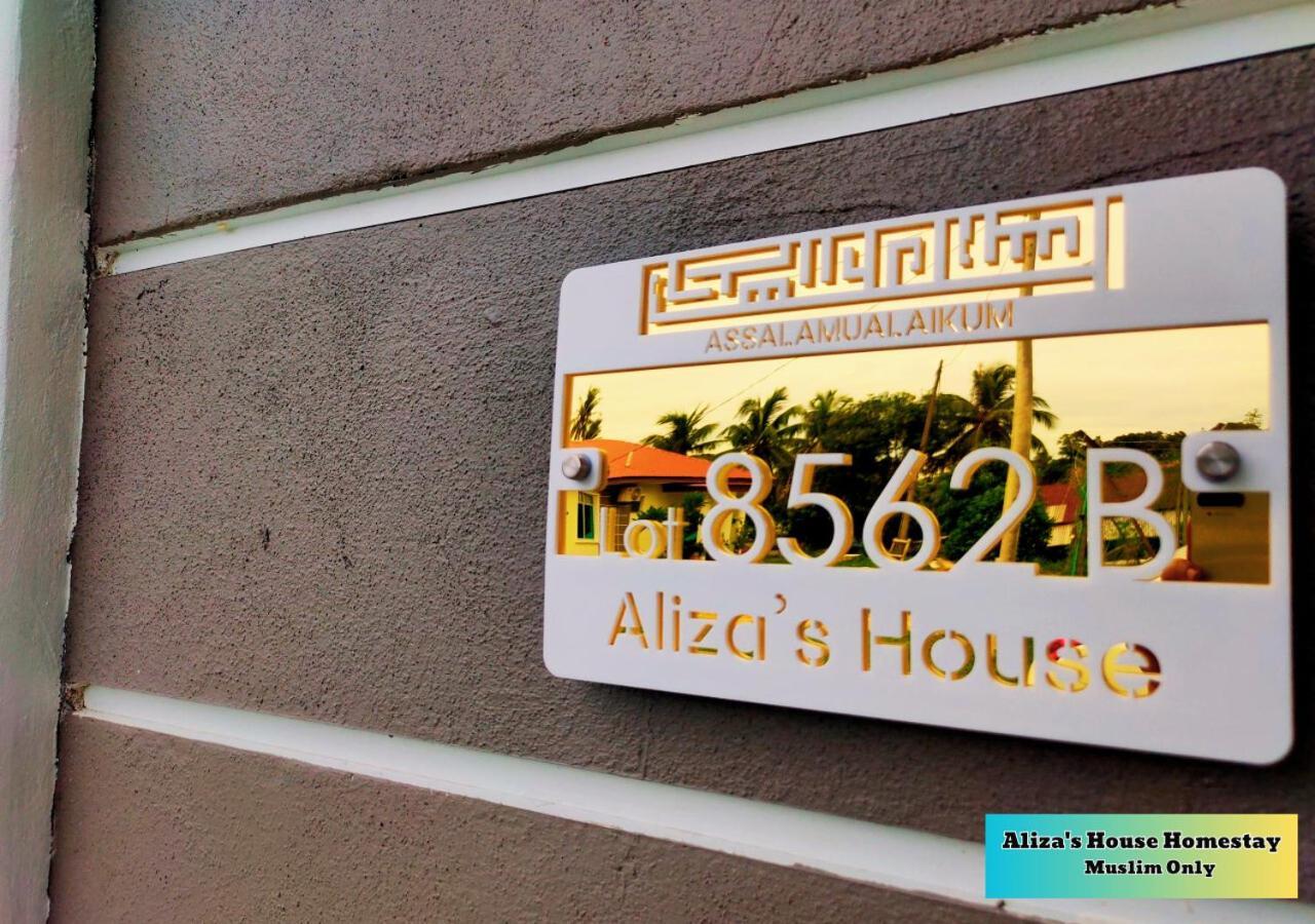 Aliza'S House Homestay Pd Mini Bungalow Петалинг Джая Екстериор снимка